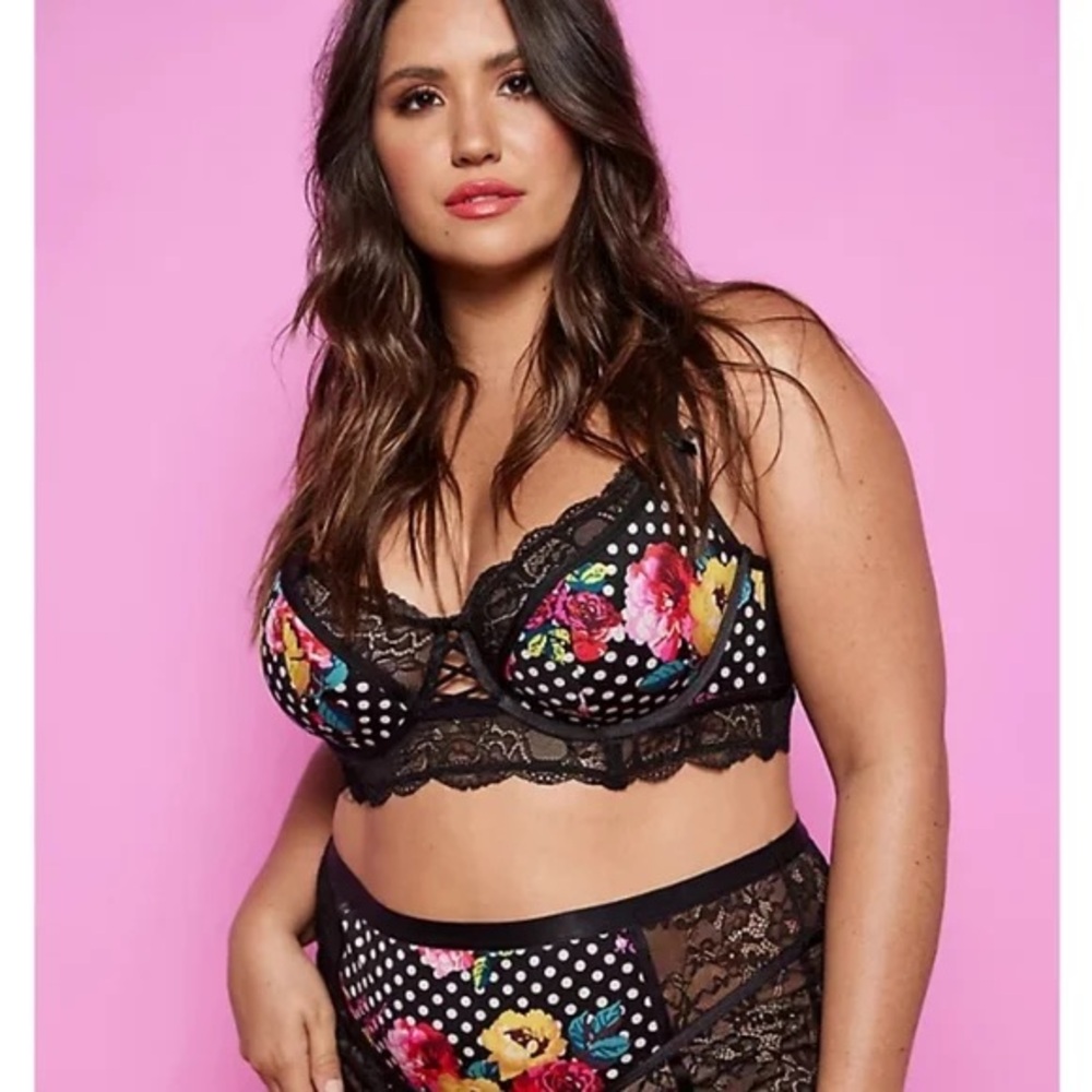Betsy Johnson x Torrid longline underwire bralette size 1